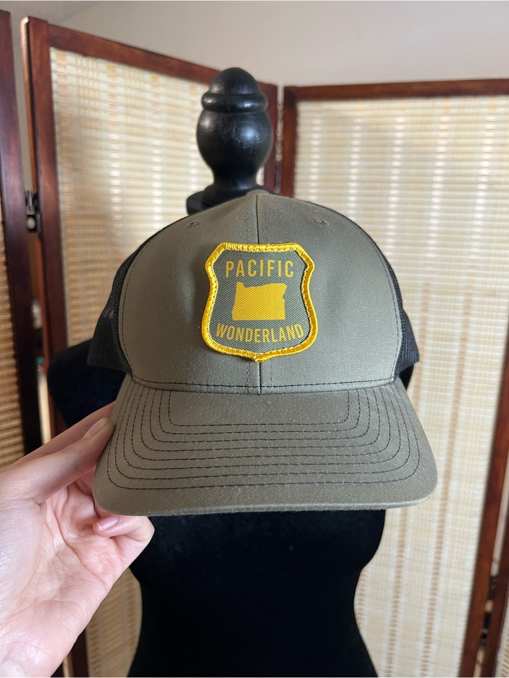 Richardson 112 Pacific Wonderland Oregon Patch Trucker Hat Snapback Cap Olive